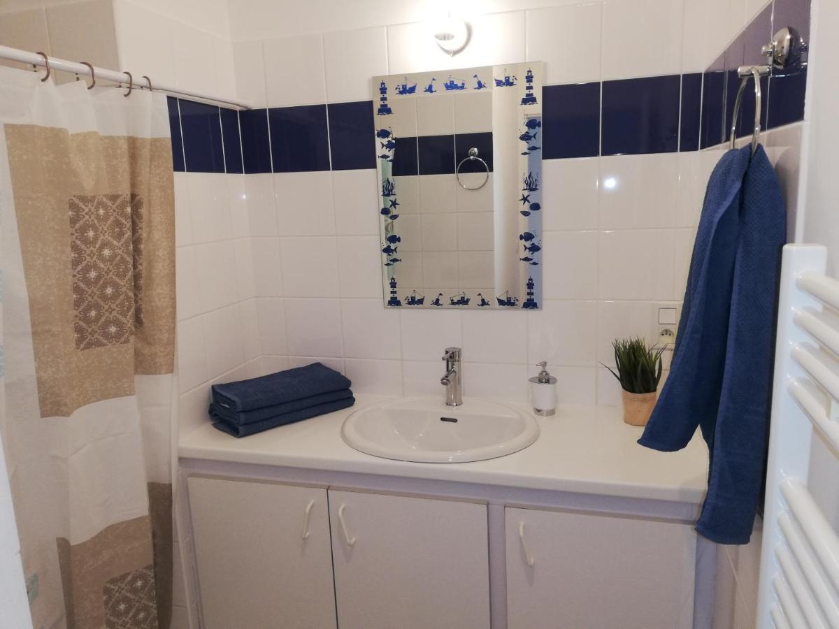 Superbe Appartement De 90M2 A Uzes Super Equipe Avec Garage Et Grand Parking Privatif Exterior foto