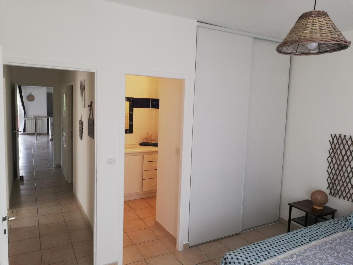 Superbe Appartement De 90M2 A Uzes Super Equipe Avec Garage Et Grand Parking Privatif Exterior foto